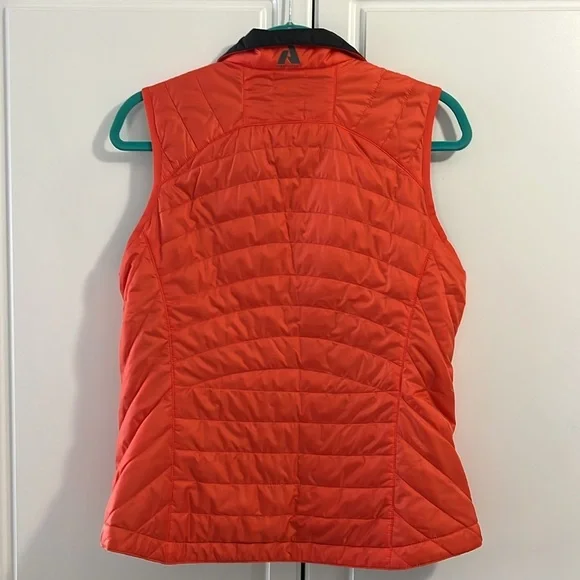 Eddie Bauer First Ascent reversible vest - Picture 3 of 6